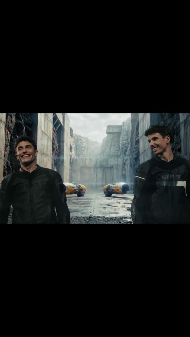 The Márquez brothers pushed to the limit, facing a storm of cocoa with one rule: hit the gas! 💨

Our latest work for @nesquikespana directed by Sebas Grousset.

#weareyourgang

#outlandrevolution